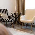 Cozy Studio In Center By Mm Host