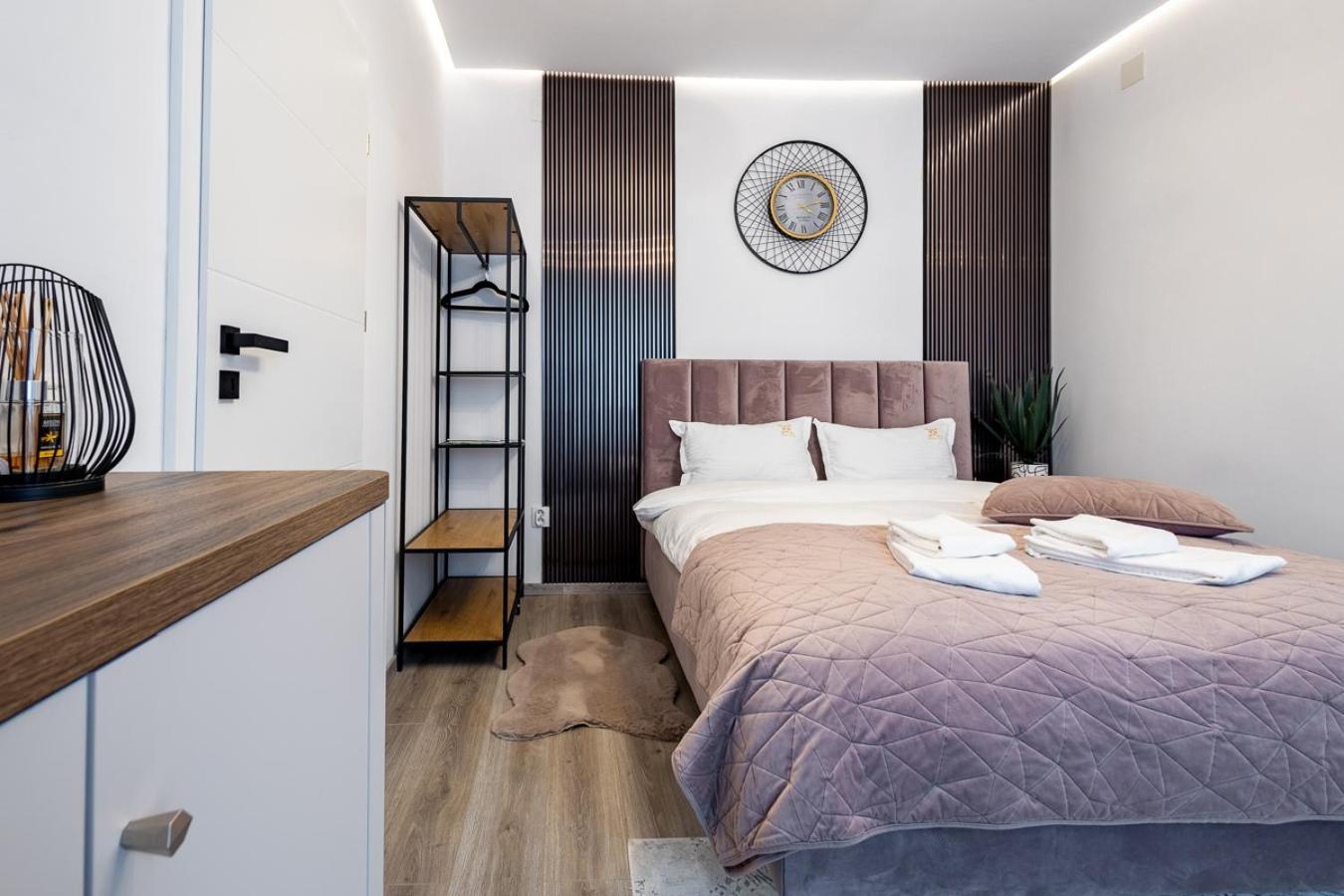 Cozy Studio In Center By Mm Host Apartment Brasov